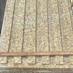 乐山黄金麻盲道 石材盲道