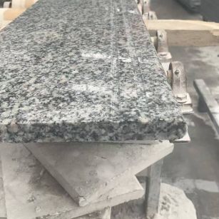 乐山芝麻白楼梯踏步 芙蓉白