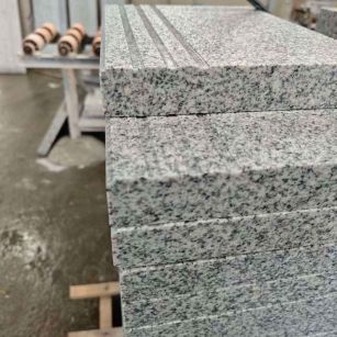 乐山芝麻白楼梯踏步