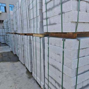 乐山芝麻白路牙石，路侧石