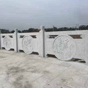 乐山芝麻白河道栏杆 石材栏杆