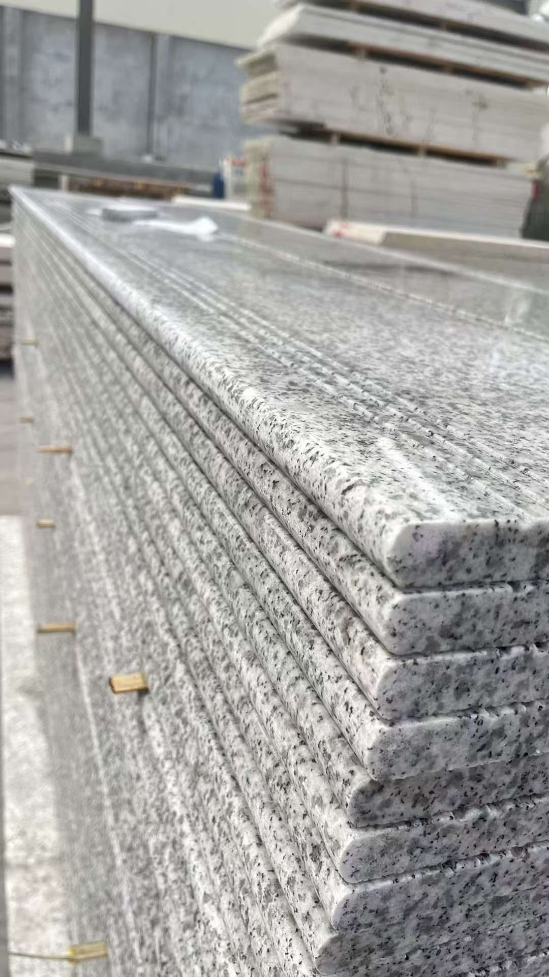 乐山芝麻白楼梯踏步 花岗岩楼梯板材