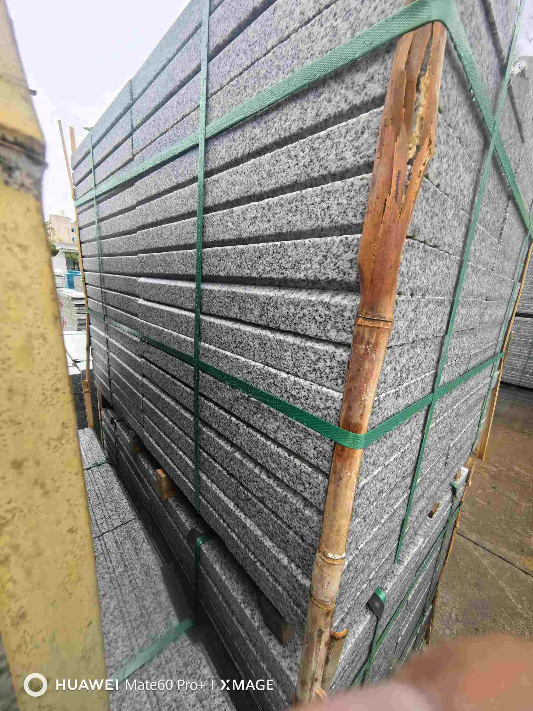 乐山芝麻白楼梯踏步室外