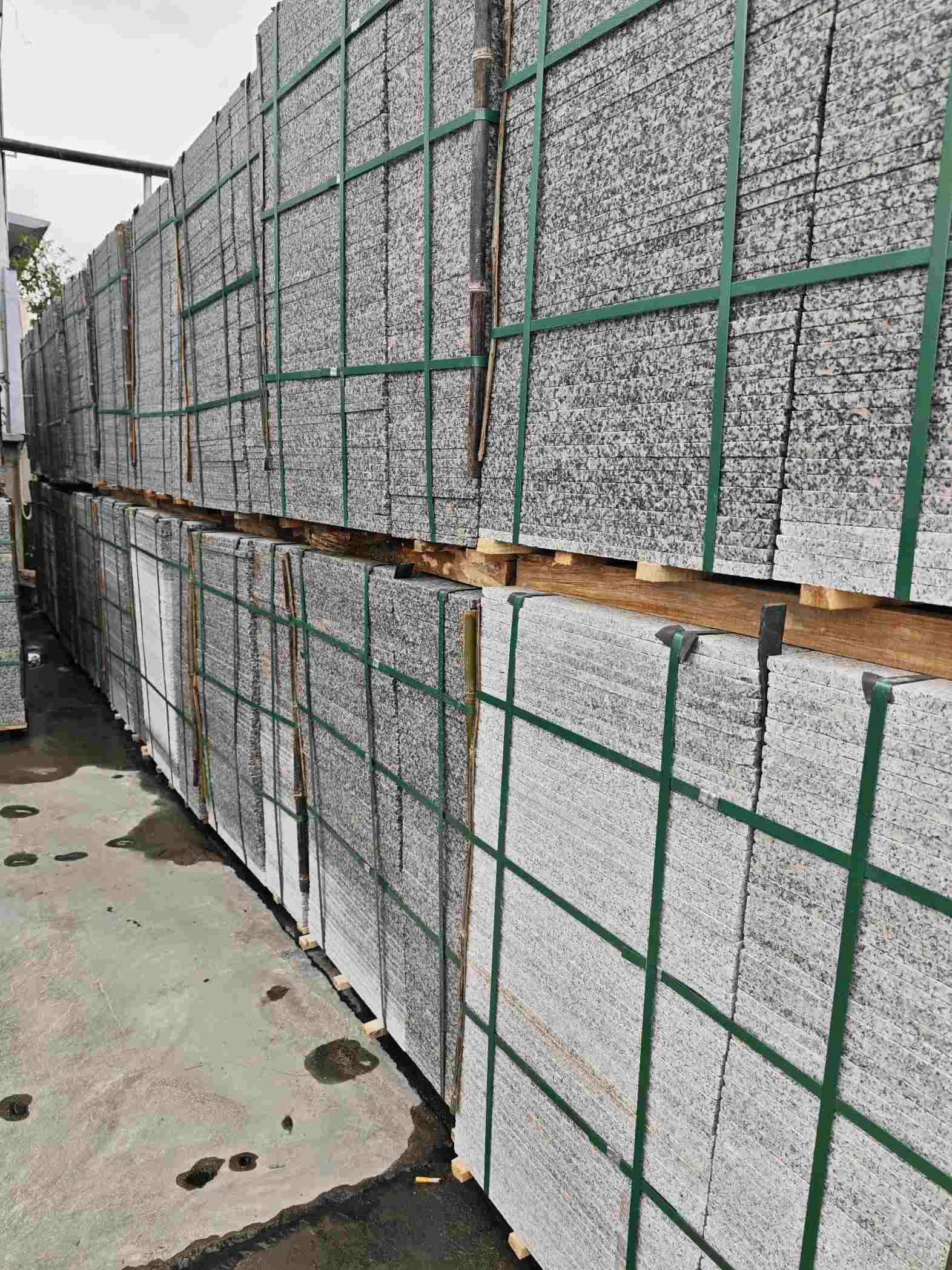 乐山芙蓉白地铺石，石材地铺石