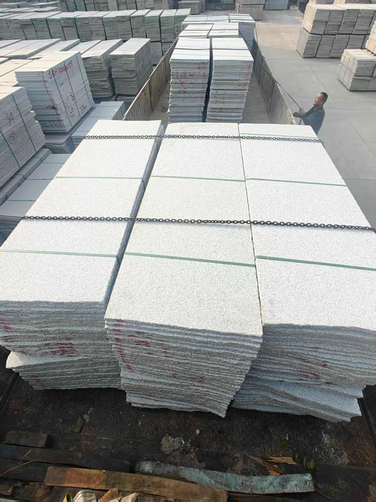 乐山芝麻白毛板，石材毛板