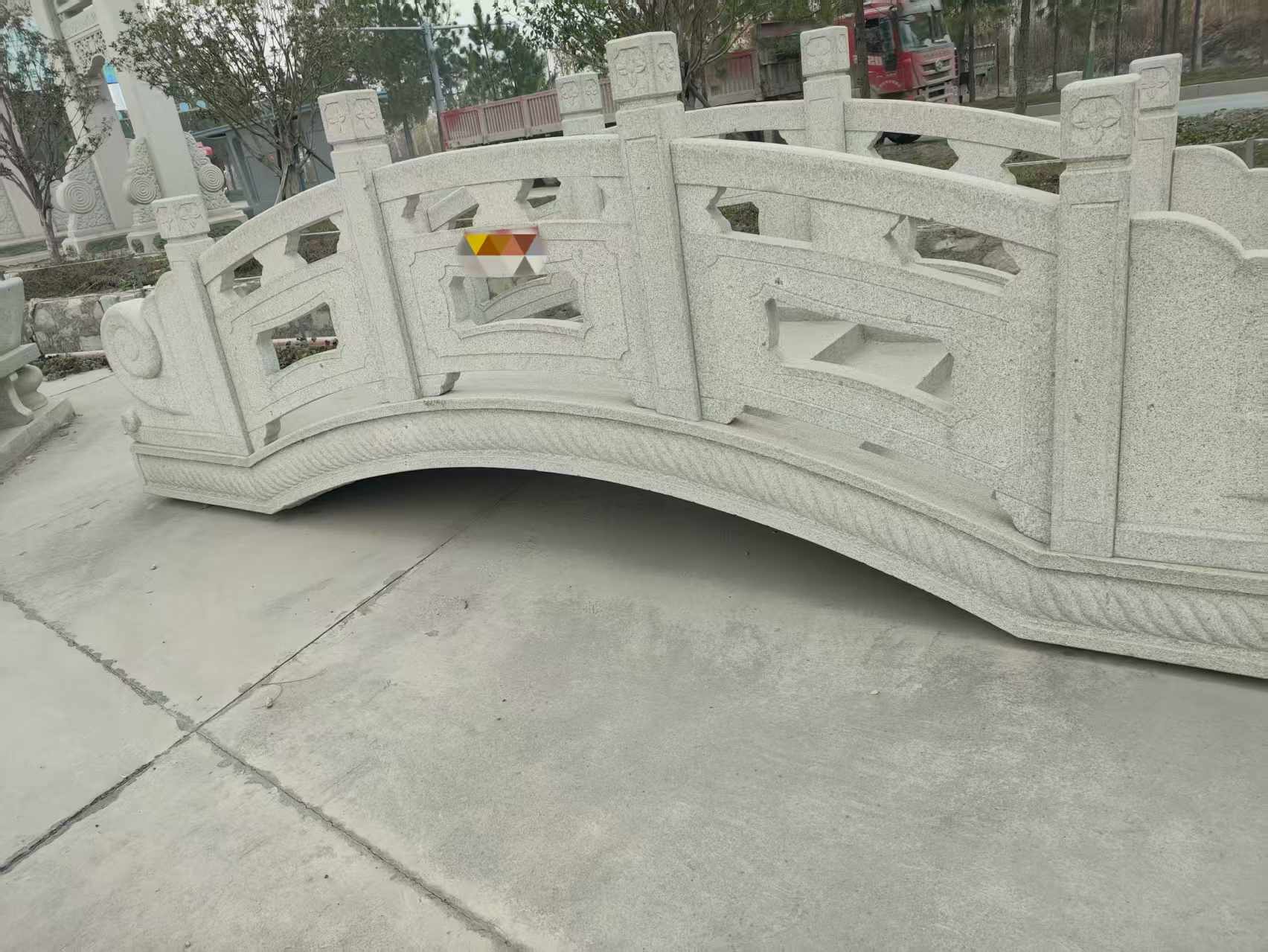 乐山芝麻白拱桥，石桥