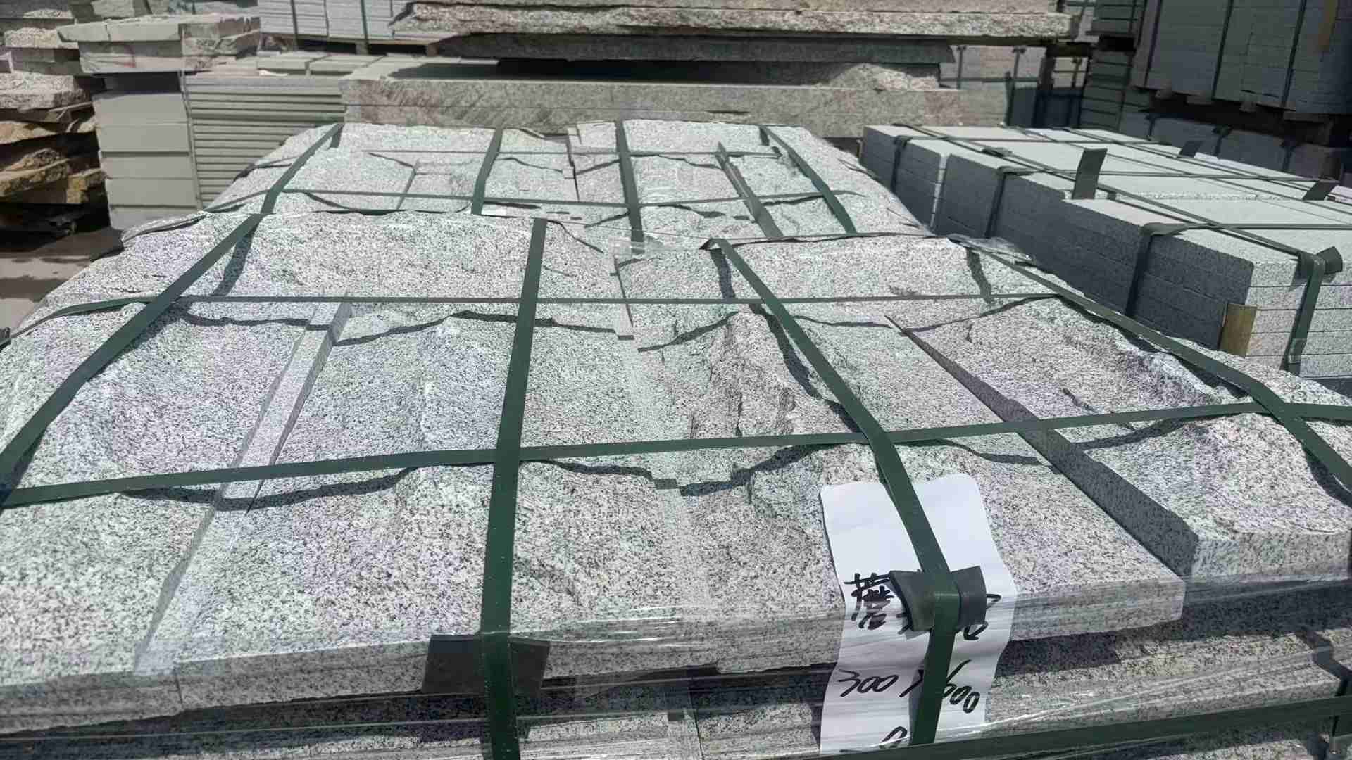 乐山蘑菇石 自然面